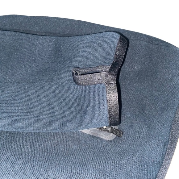 Nike black fleece zip front hooded jacket - Picture 3 of 6